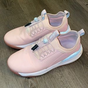 Clove Healthcare/Nursing Tennis Shoes— Light Pink Size 7